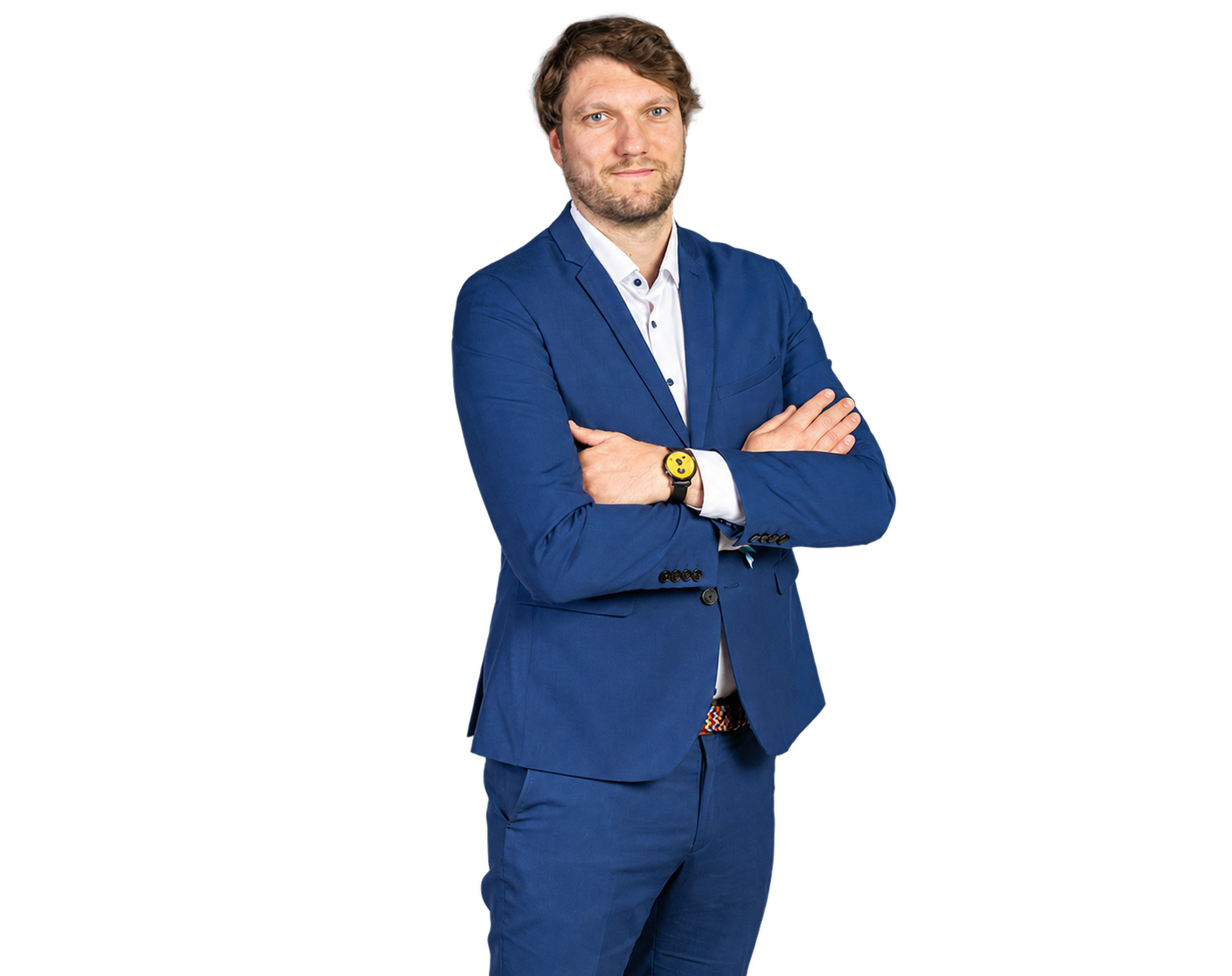 Dein Ansprechpartner von MLM Berlin im blauen Anzug